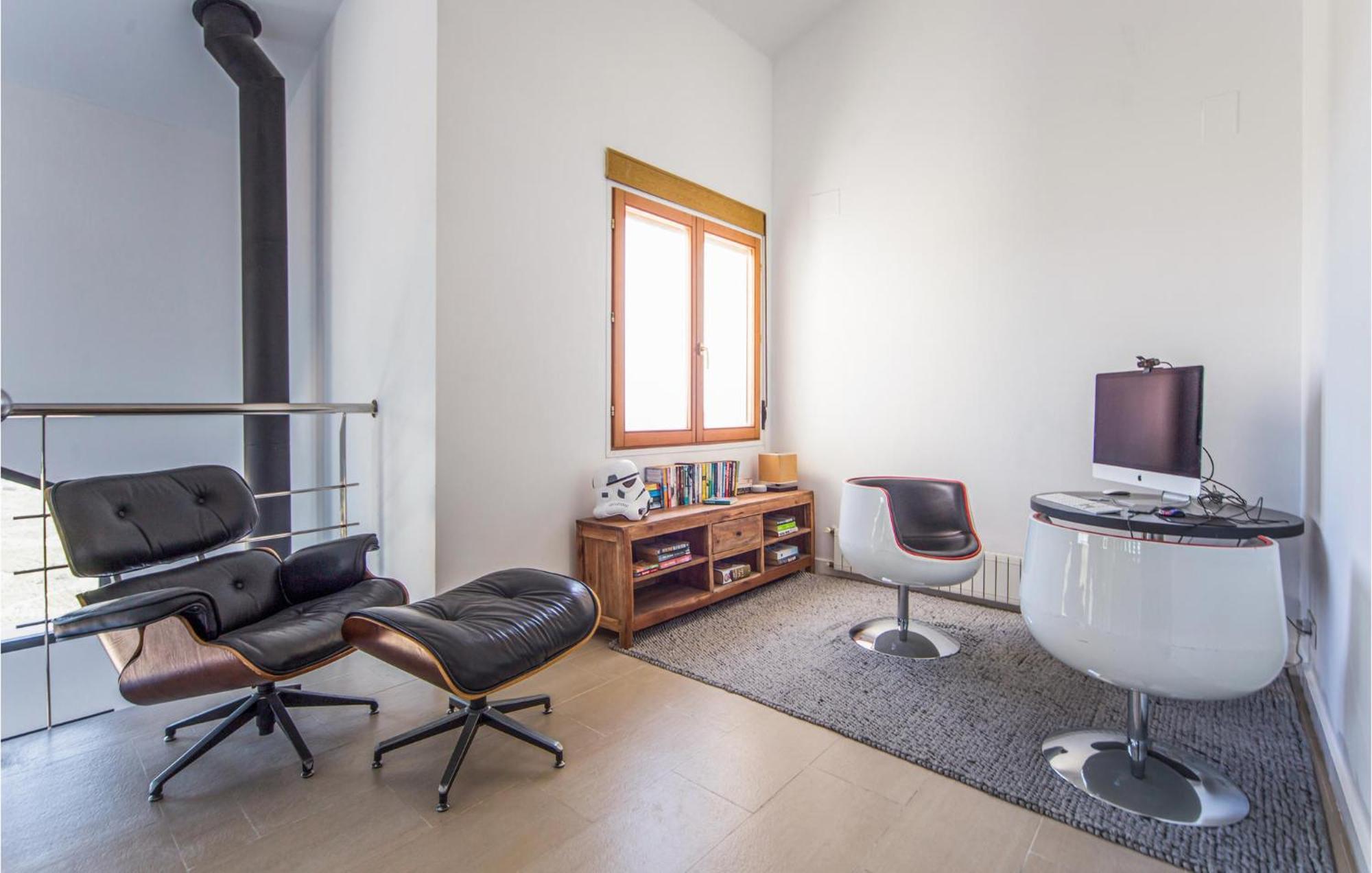 Amazing Home In Ador With Kitchenette Екстер'єр фото